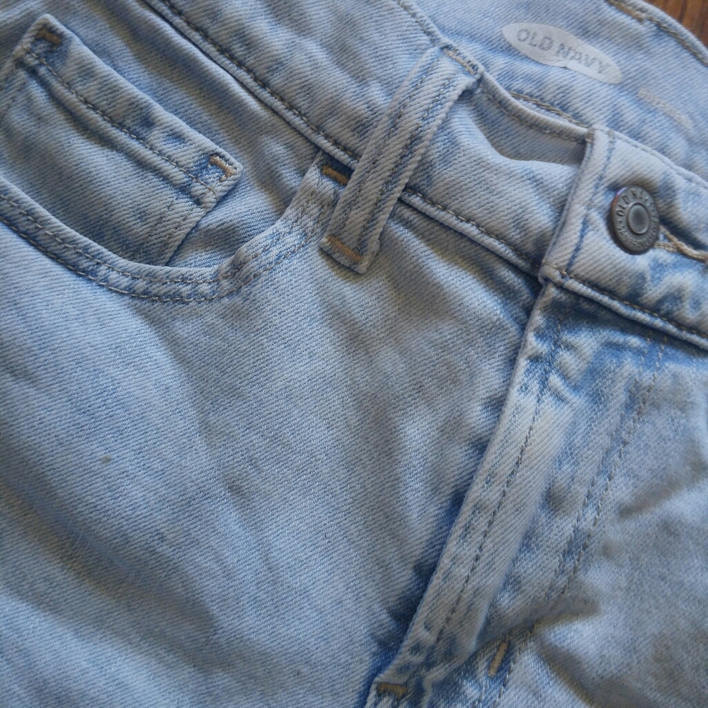 Shorts - Picture 5 of 5